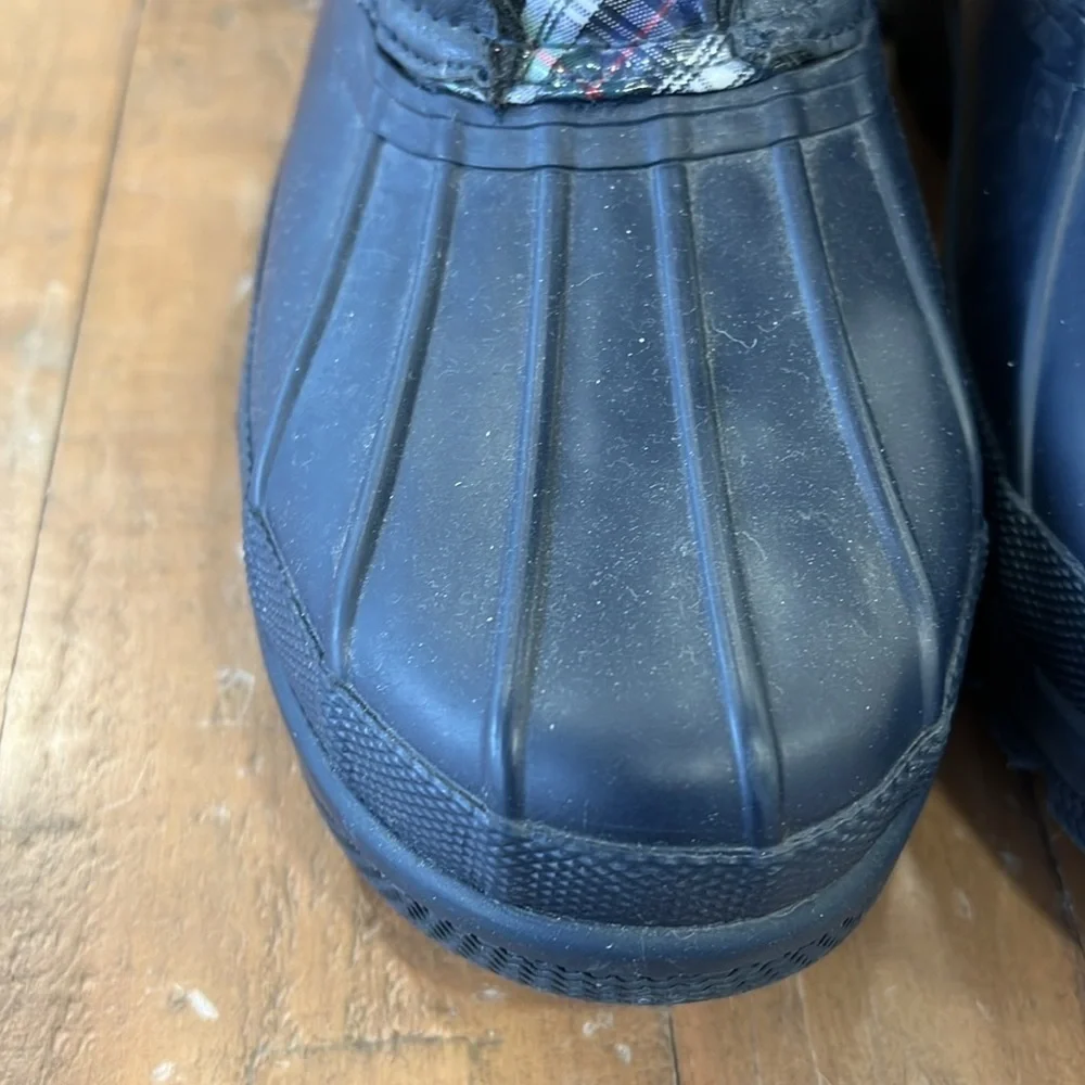 Sperry navy plaid waterproof boots